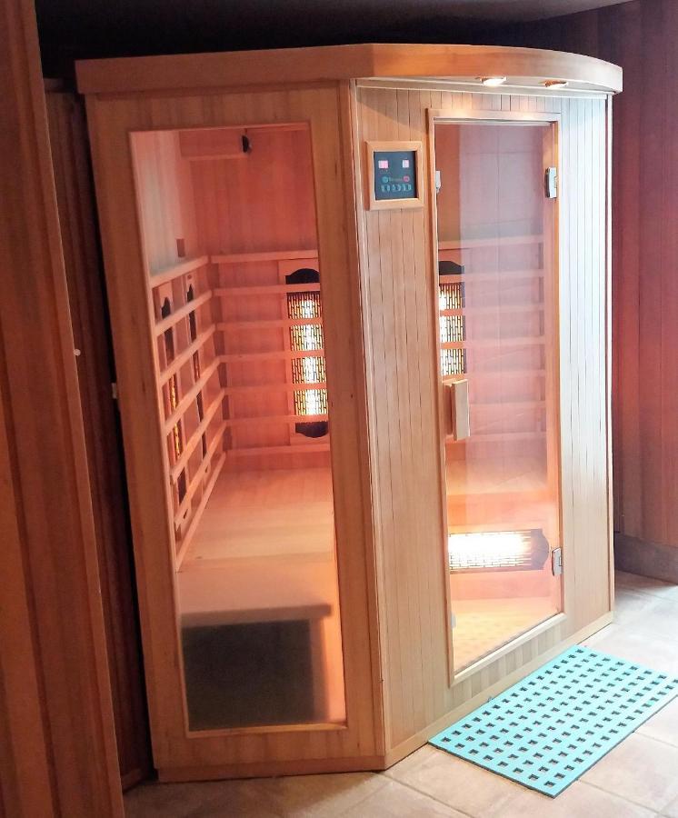 Land-Gut-Hotel Zum Alten Forsthaus - Aufladestation Fuer Elektroautos Hürtgenwald Esterno foto
