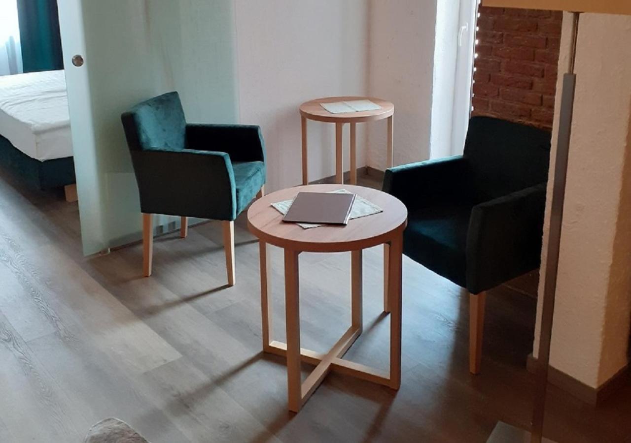 Land-Gut-Hotel Zum Alten Forsthaus - Aufladestation Fuer Elektroautos Hürtgenwald Esterno foto