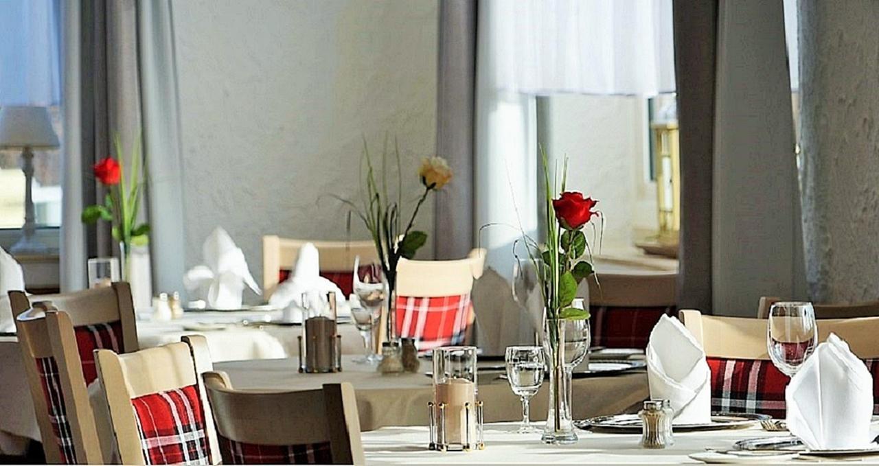 Land-Gut-Hotel Zum Alten Forsthaus - Aufladestation Fuer Elektroautos Hürtgenwald Esterno foto